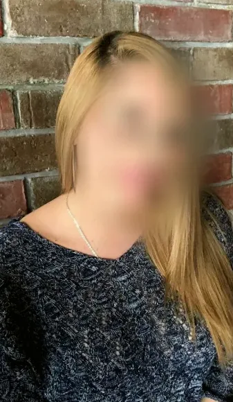 Alina, 35