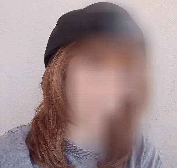 Anna, 27