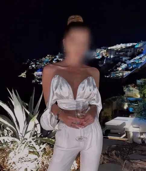 Fatma, 31
