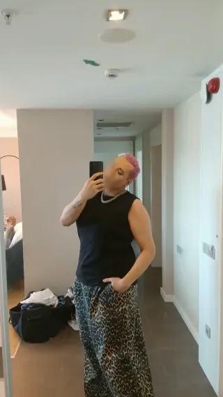Finja, 33