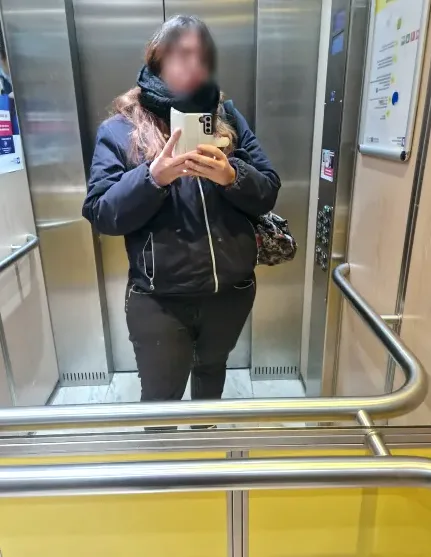 Kim, 38
