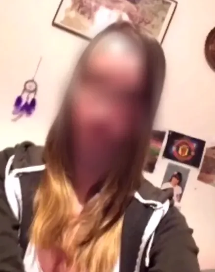 Romy, 25