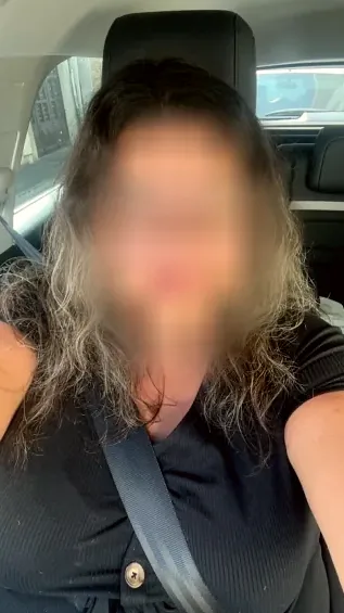 Selin, 33