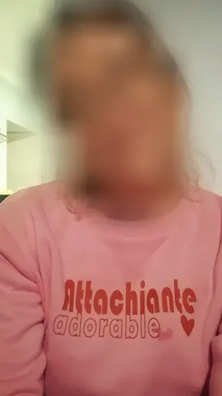 Vivien, 38